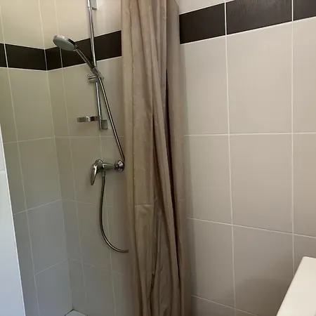 L Escil Domino 500m De La By Edgar Et Alfred Villa