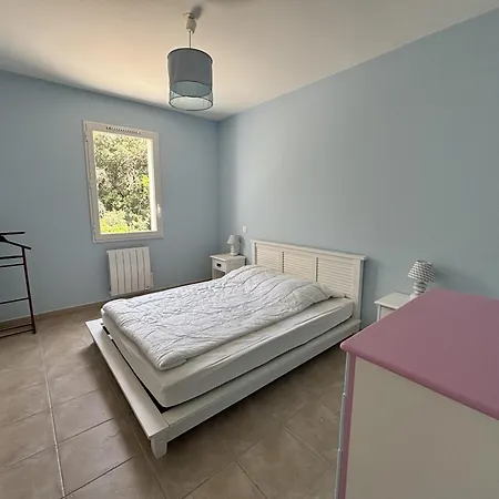 L Escil Domino 500m De La By Edgar Et Alfred Villa *